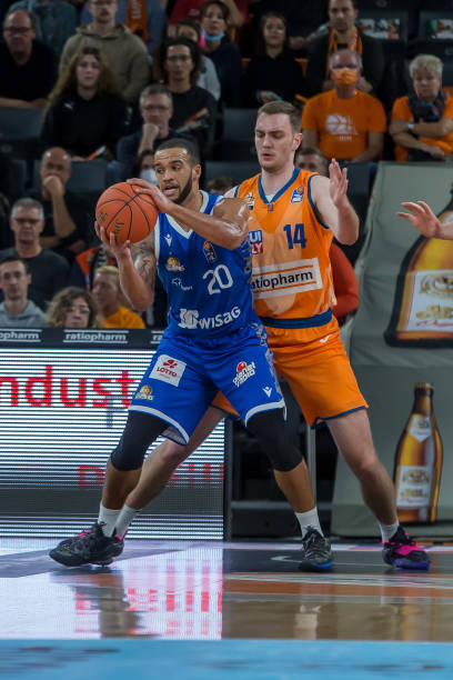 大程度上建 大程度上建