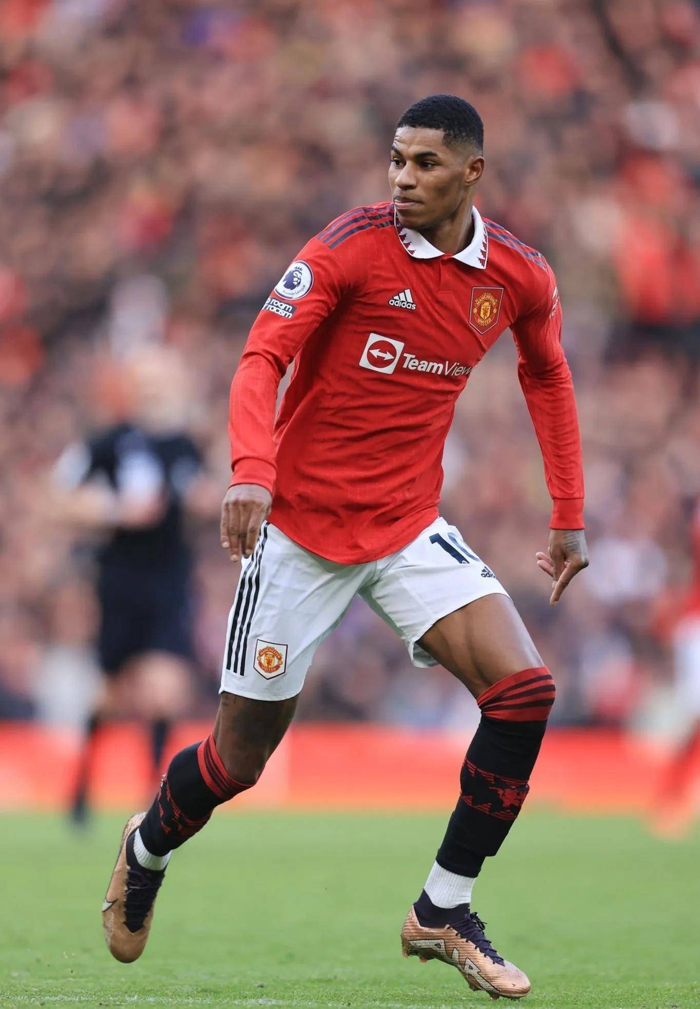 常陷入尴尬 常陷入尴尬